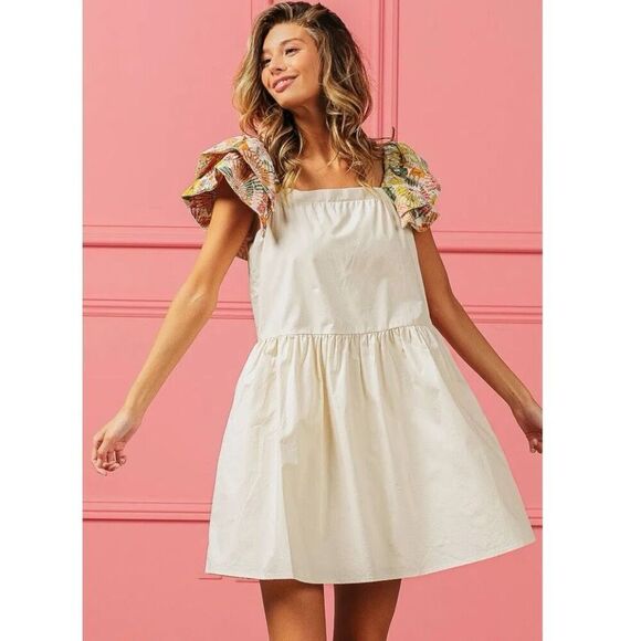 BiBi Dresses & Skirts - BiBi Floral Print Flutter Sleeve Babydoll Mini Dress Size XL NWT